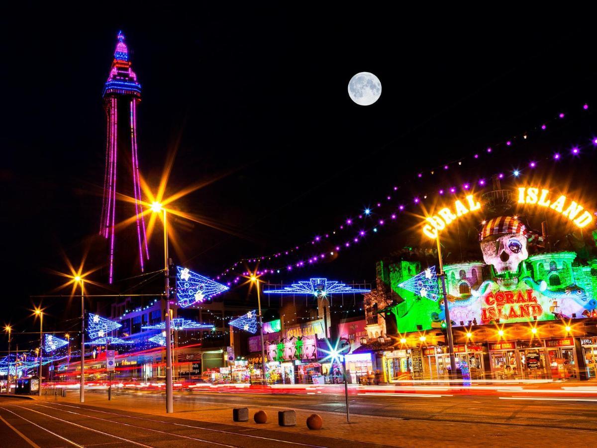 White Moon Hotel Blackpool Ngoại thất bức ảnh