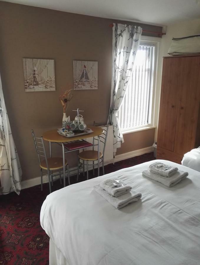 White Moon Hotel Blackpool Ngoại thất bức ảnh
